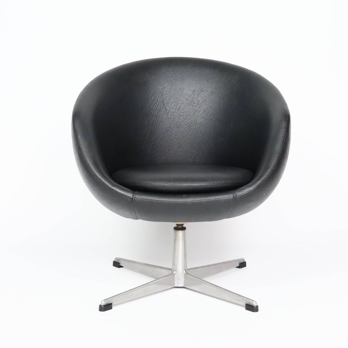 Swivel armchair 60s