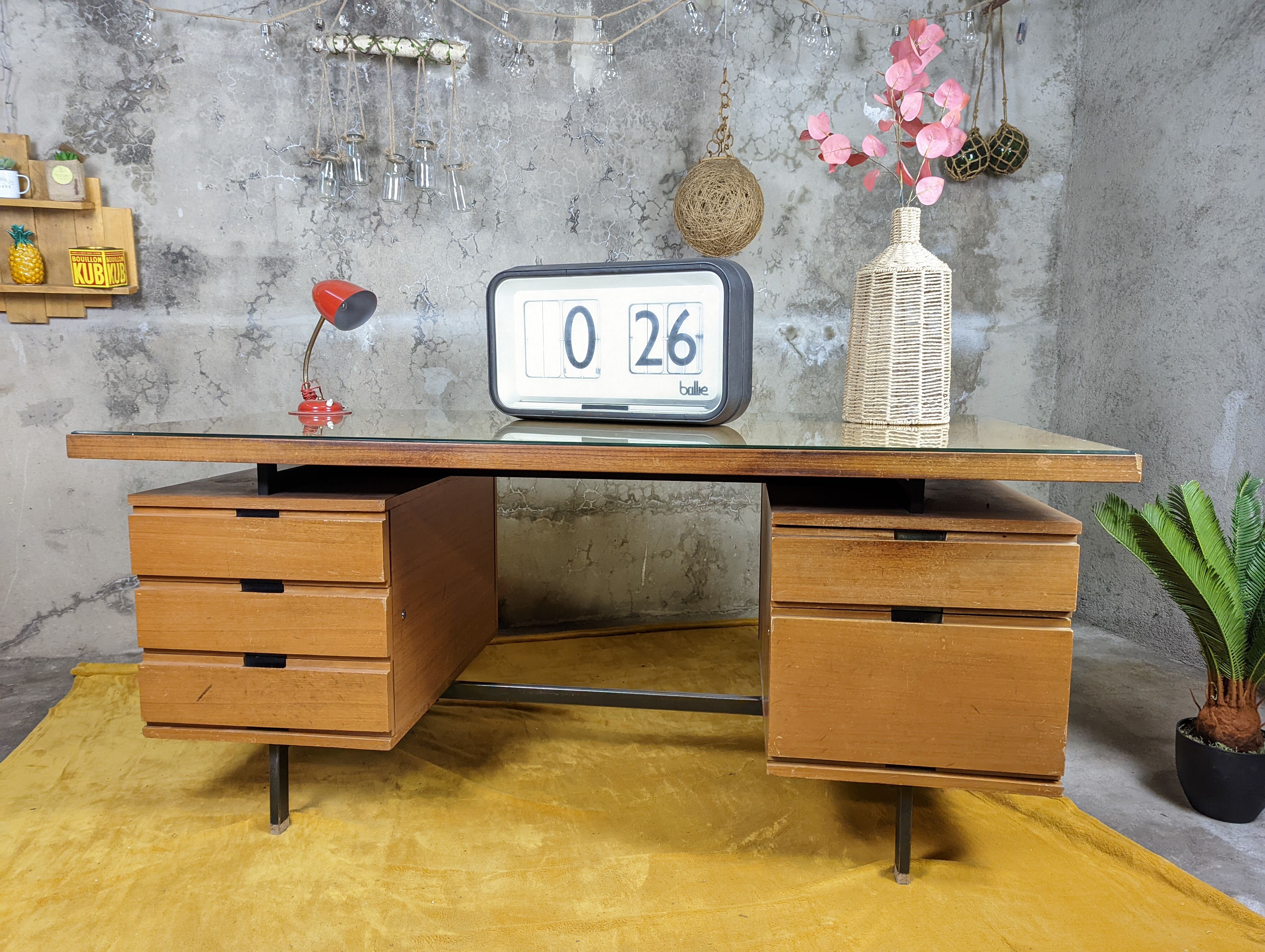 Minvielle desk in mahogany pierre guariche