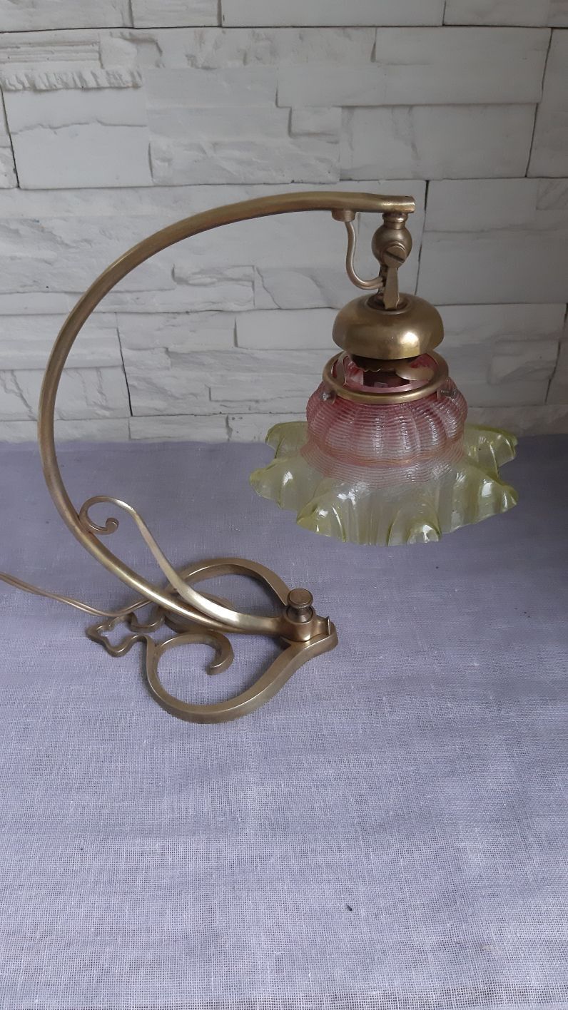 Art deco bronze lamp