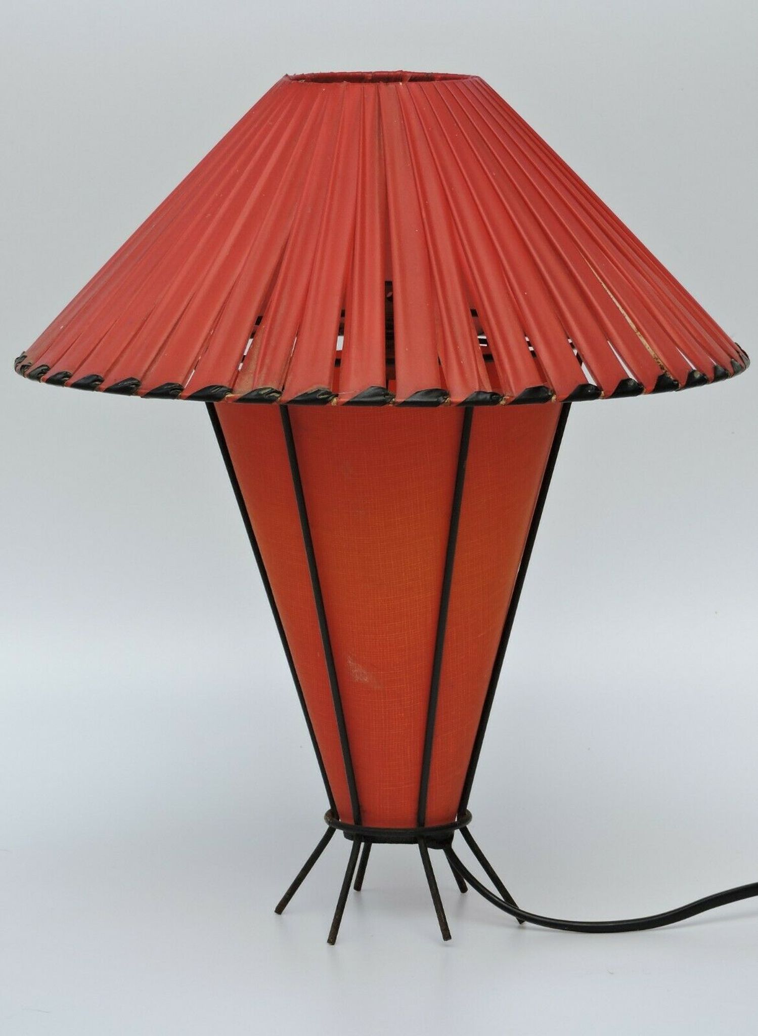 Vintage lamp felled red vinyl ribbon - wire 1960