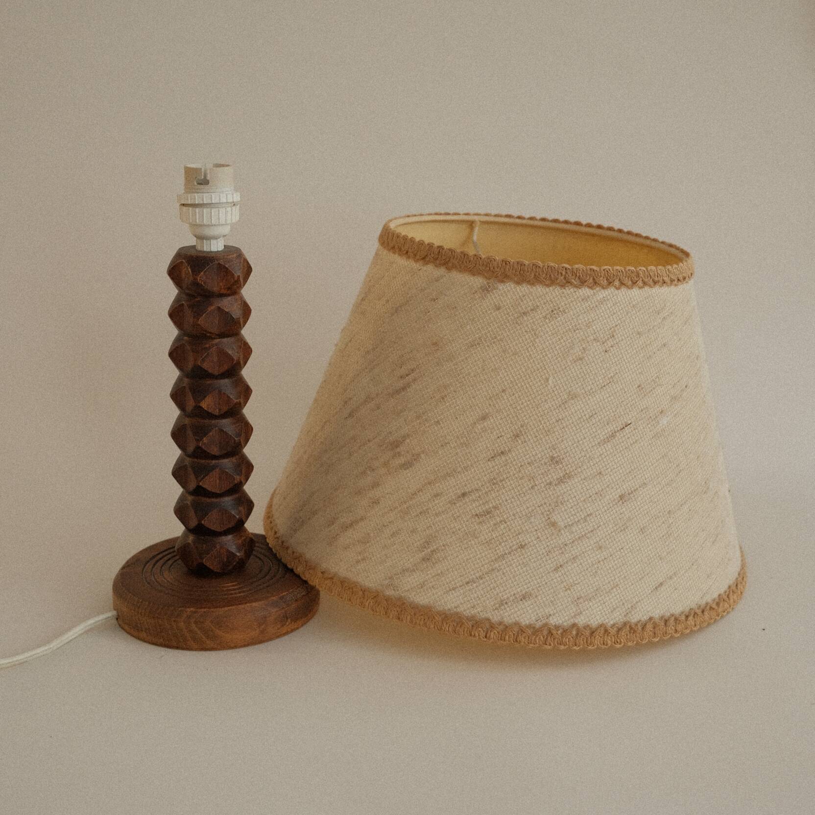 Lampe en bois