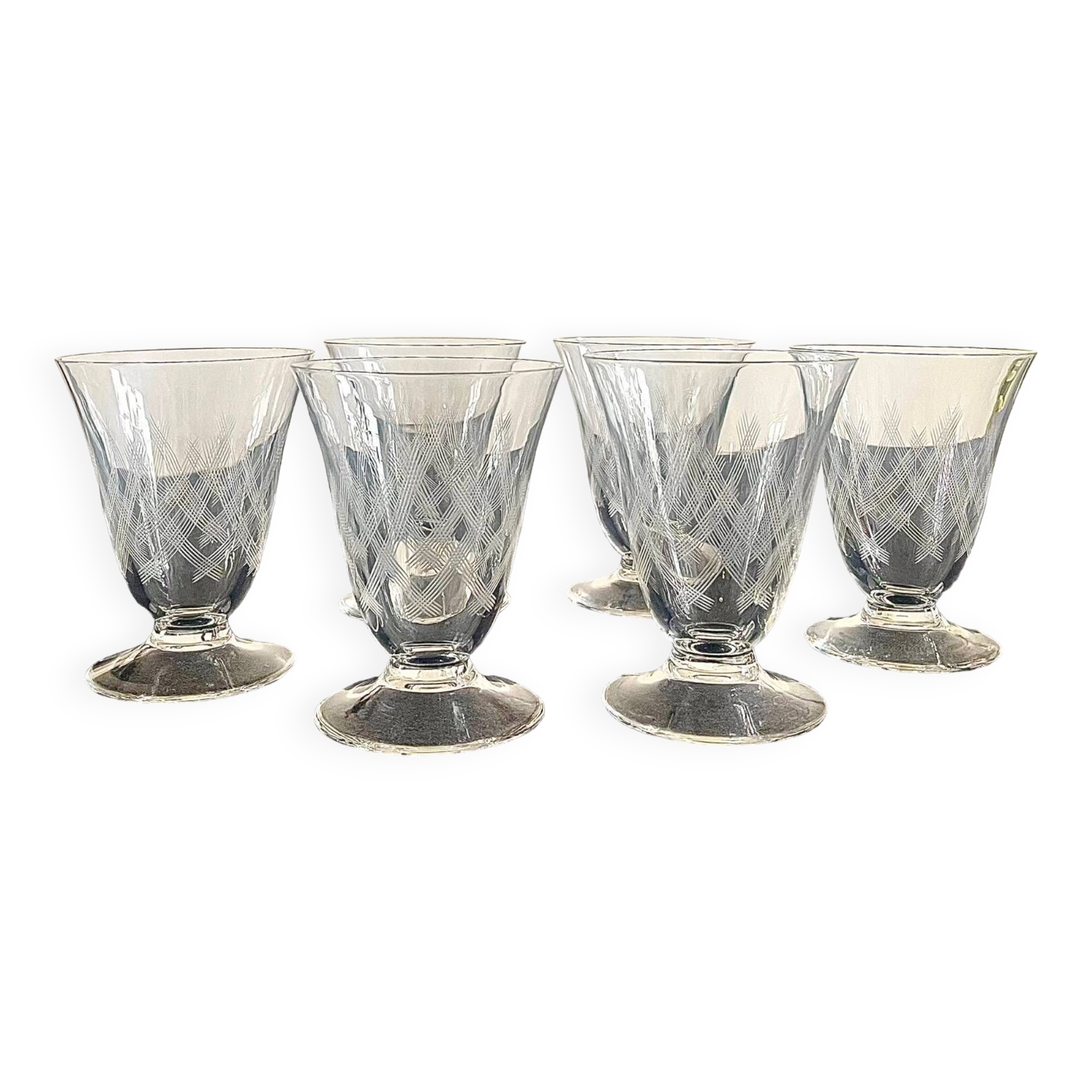 6 engraved wine glasses.