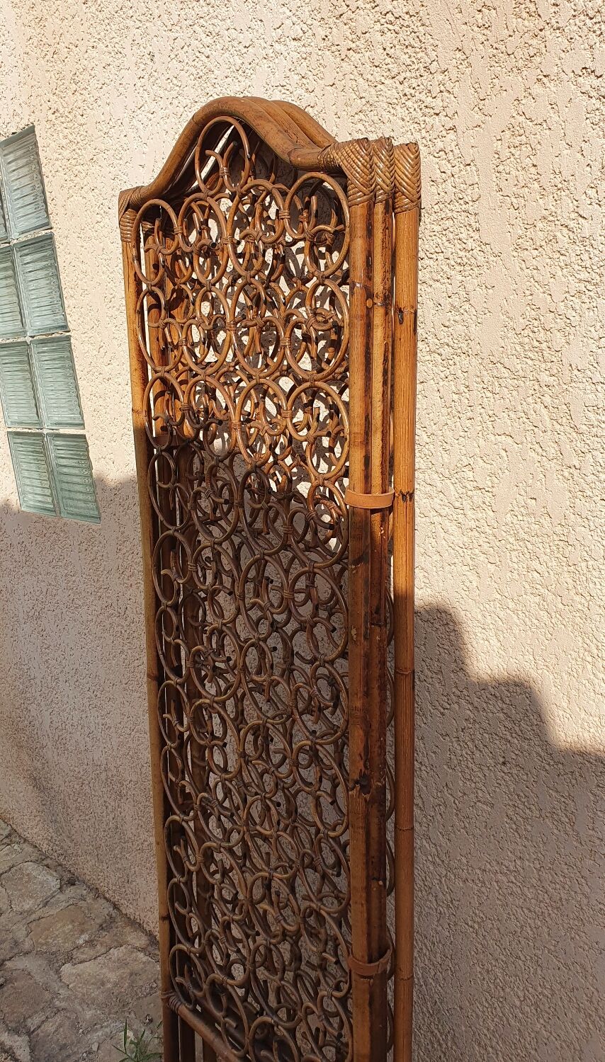 Bamboo screen