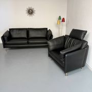 Contemporary design armchair Intertime I-Cielo in black leather