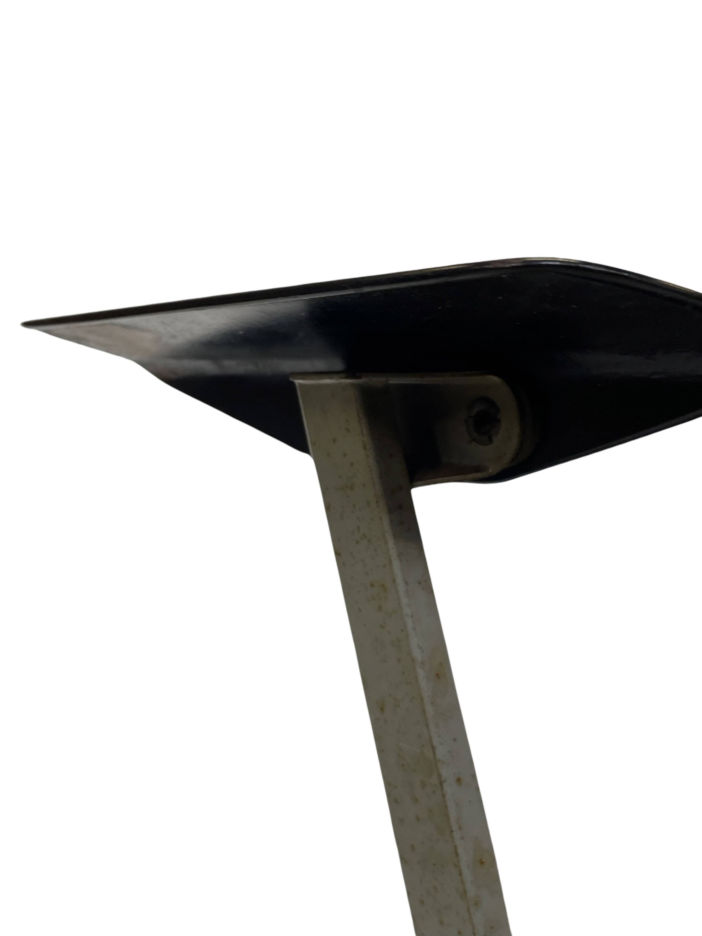 Friso Kramer Revolt arm chair for Ahrend de Cirkel 1953