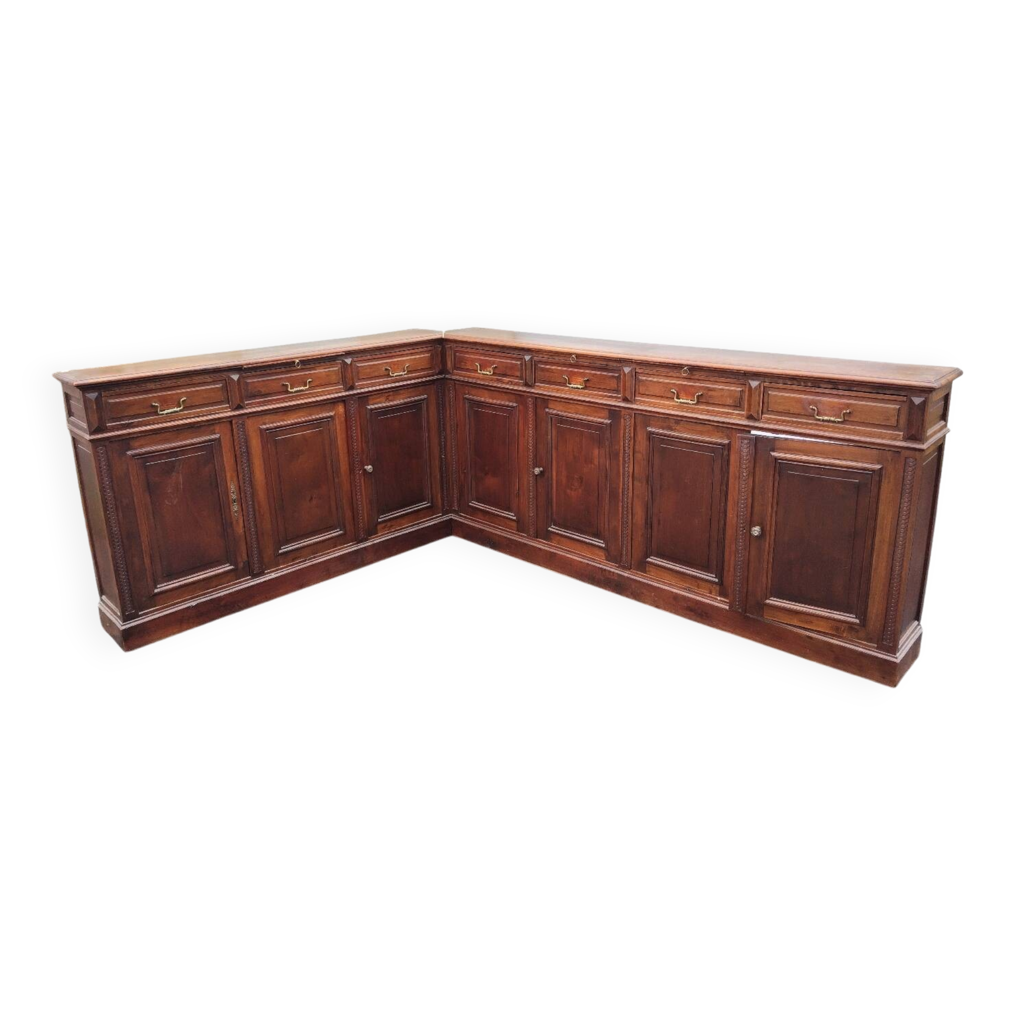 Low library workbench