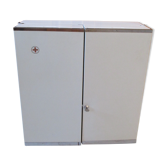 1970s metal medicine cabinet