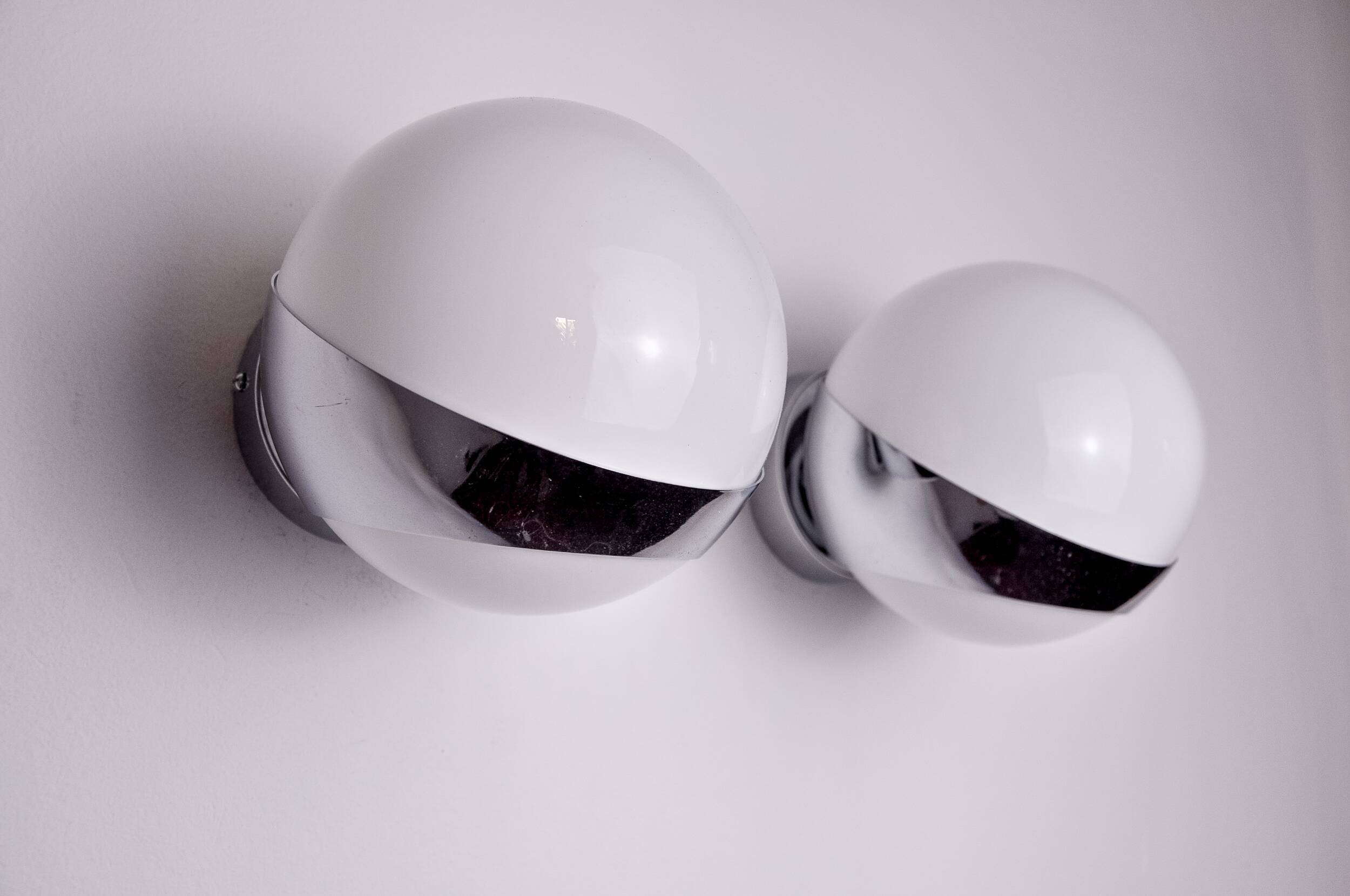Pair of Space-age wall lights by Marca SL, white opaline, Spain, 1960