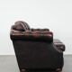 Canapé Chesterfield rouge 2,5 places sur roulettes de style anglais