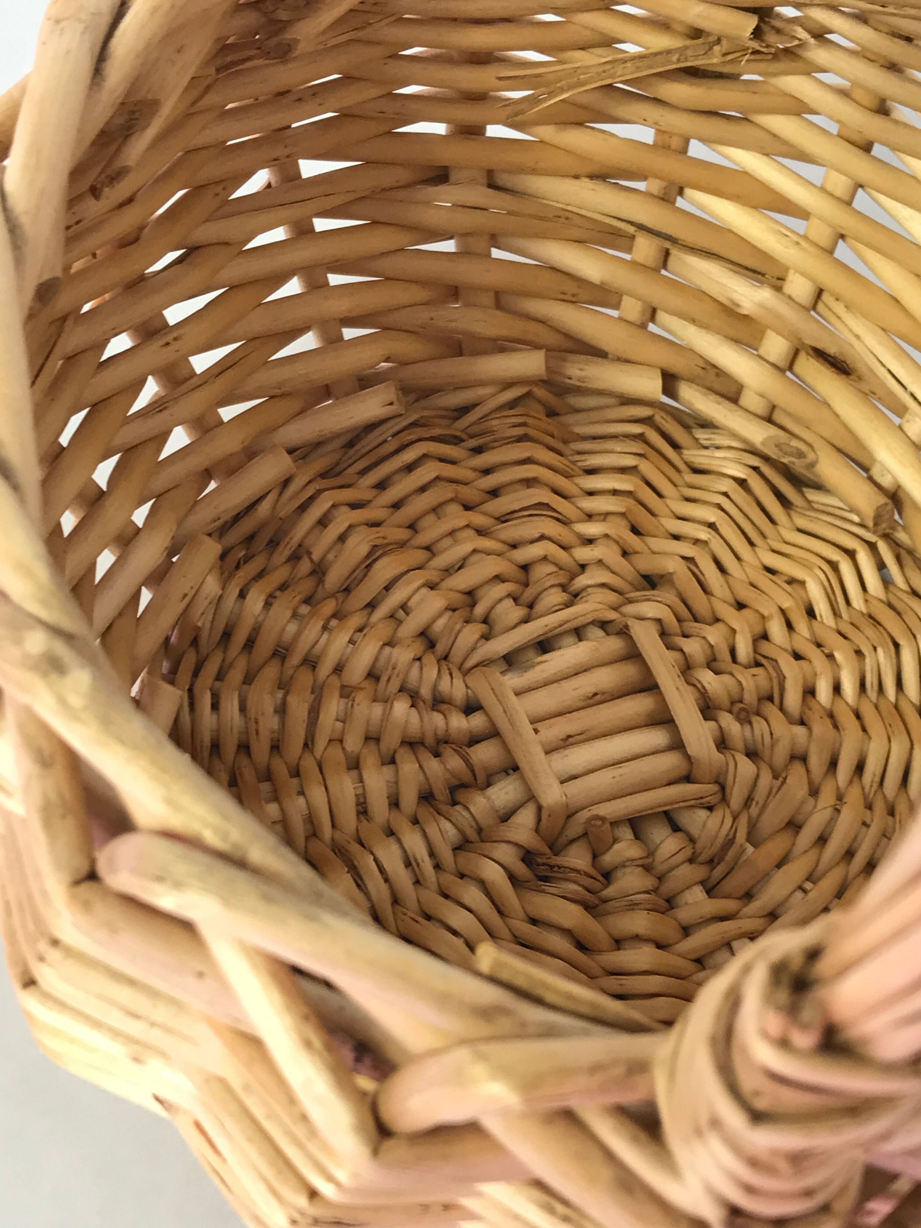 Wicker basket