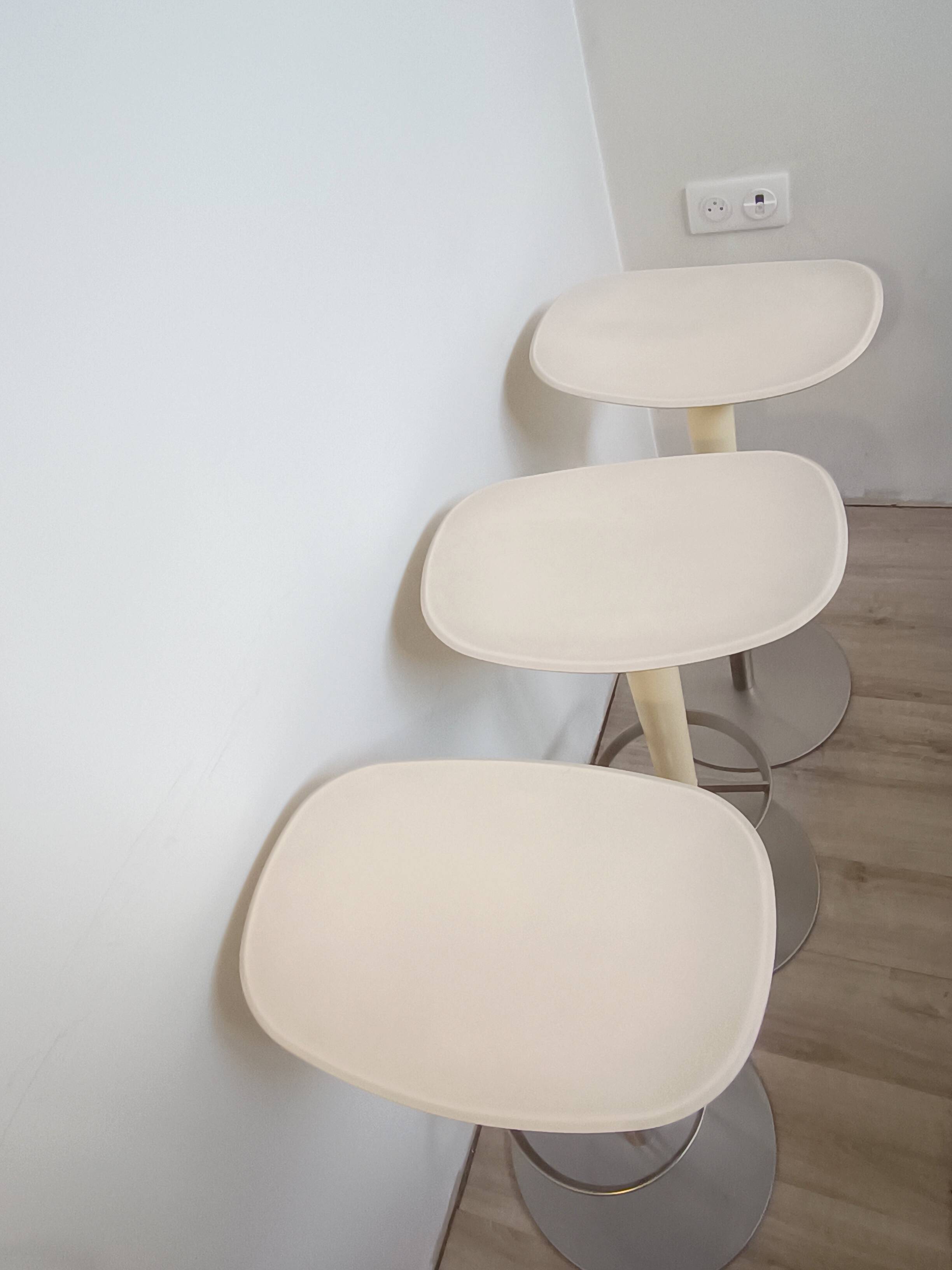 Babar stool set by Simon Pengelly for Arper 2006