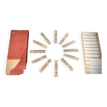 Lot de 12 porte-couteaux en cristal au plomb taille