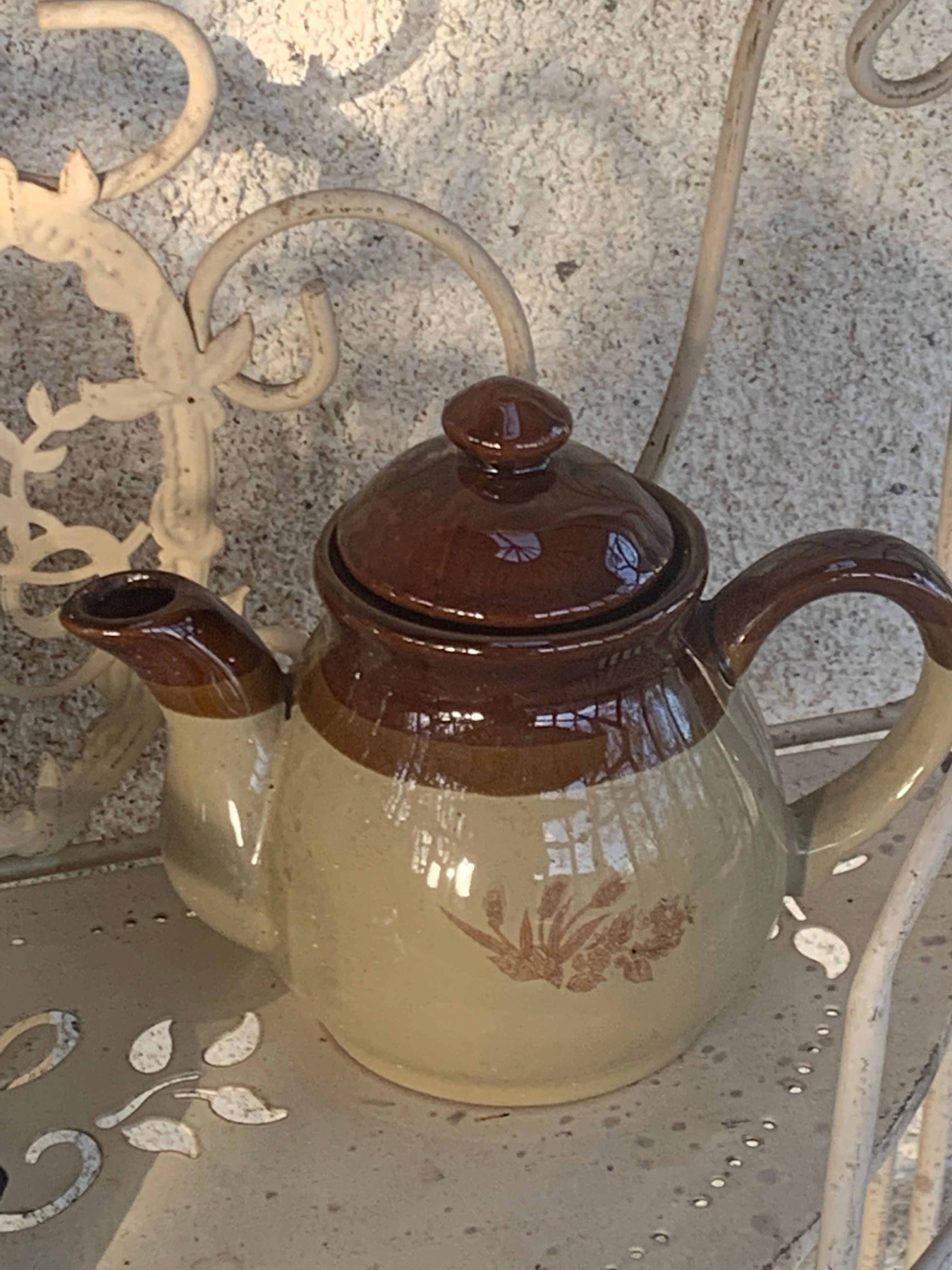 Two-tone stoneware teapot vintage floral pattern