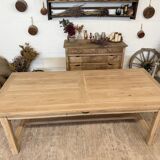 Large farmhouse table with 2 extensions and 2 drawers