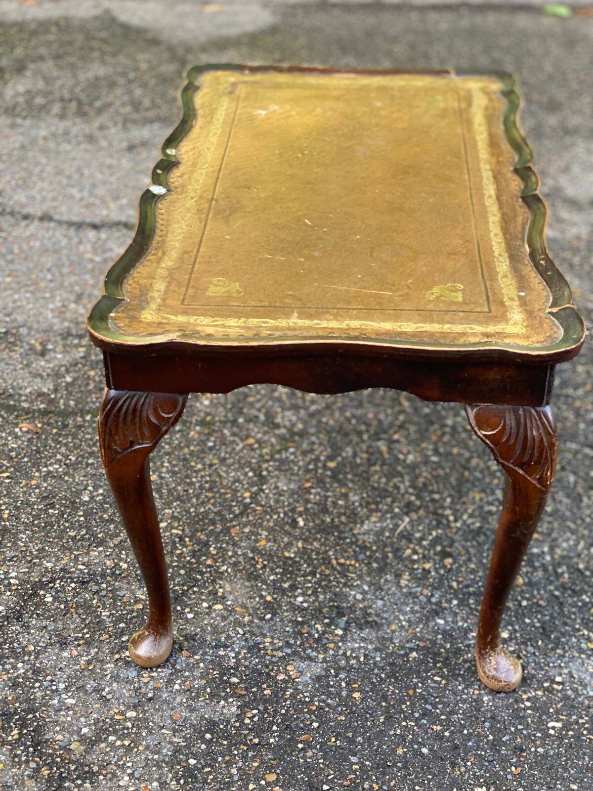 English Chippendale coffee table in solid wood and leather