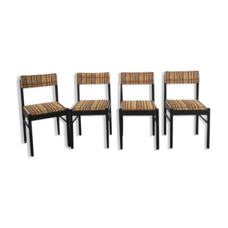 Lot de quatre chaises en tweed