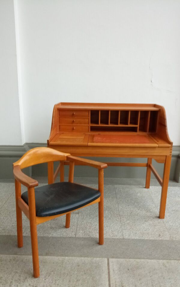 Bureau en pin de l'Oregon par Andreas Hansen pour Hadsten Træindustri