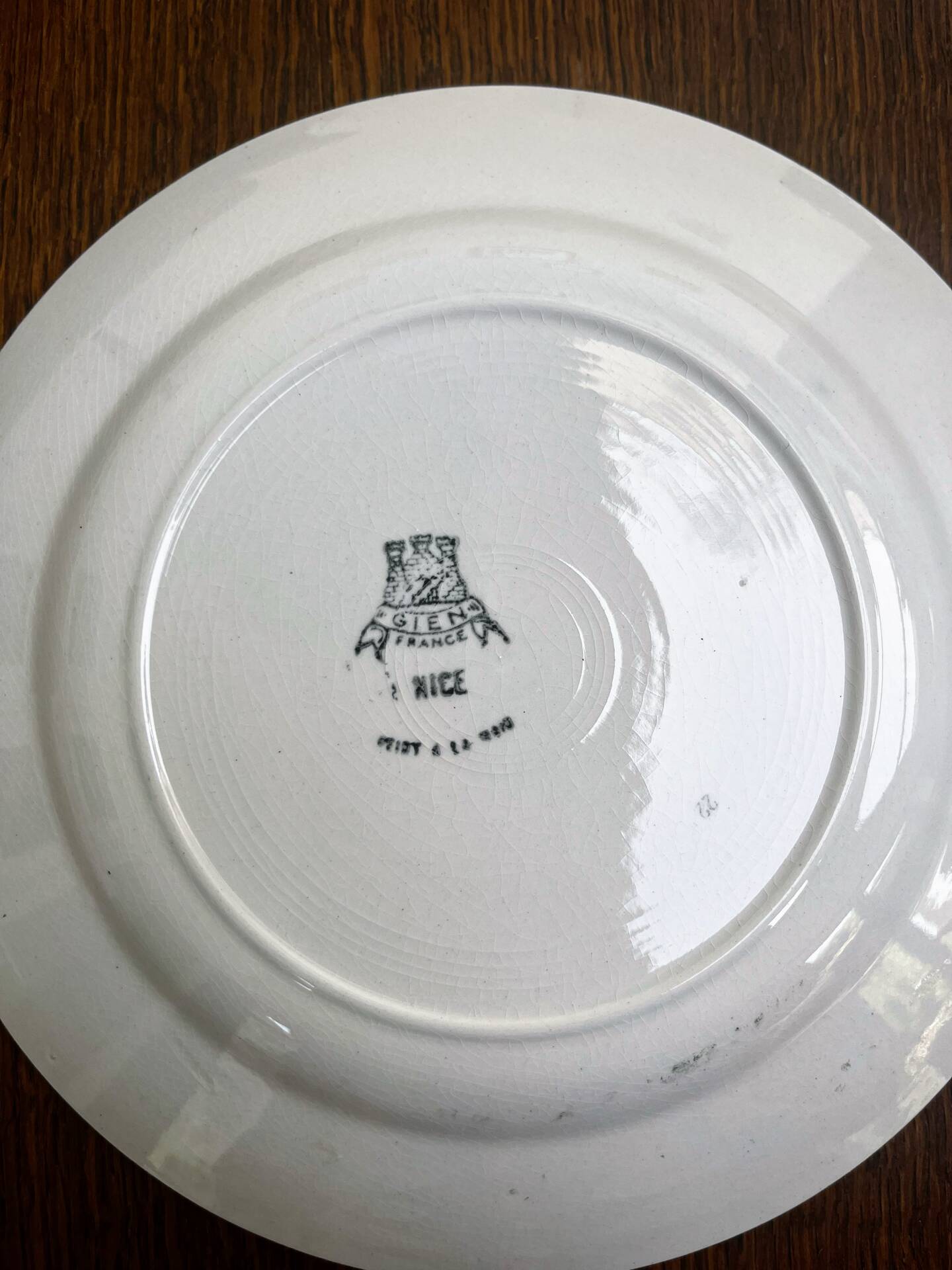 Lot de 9 assiettes plates anciennes Gien modèle Nice