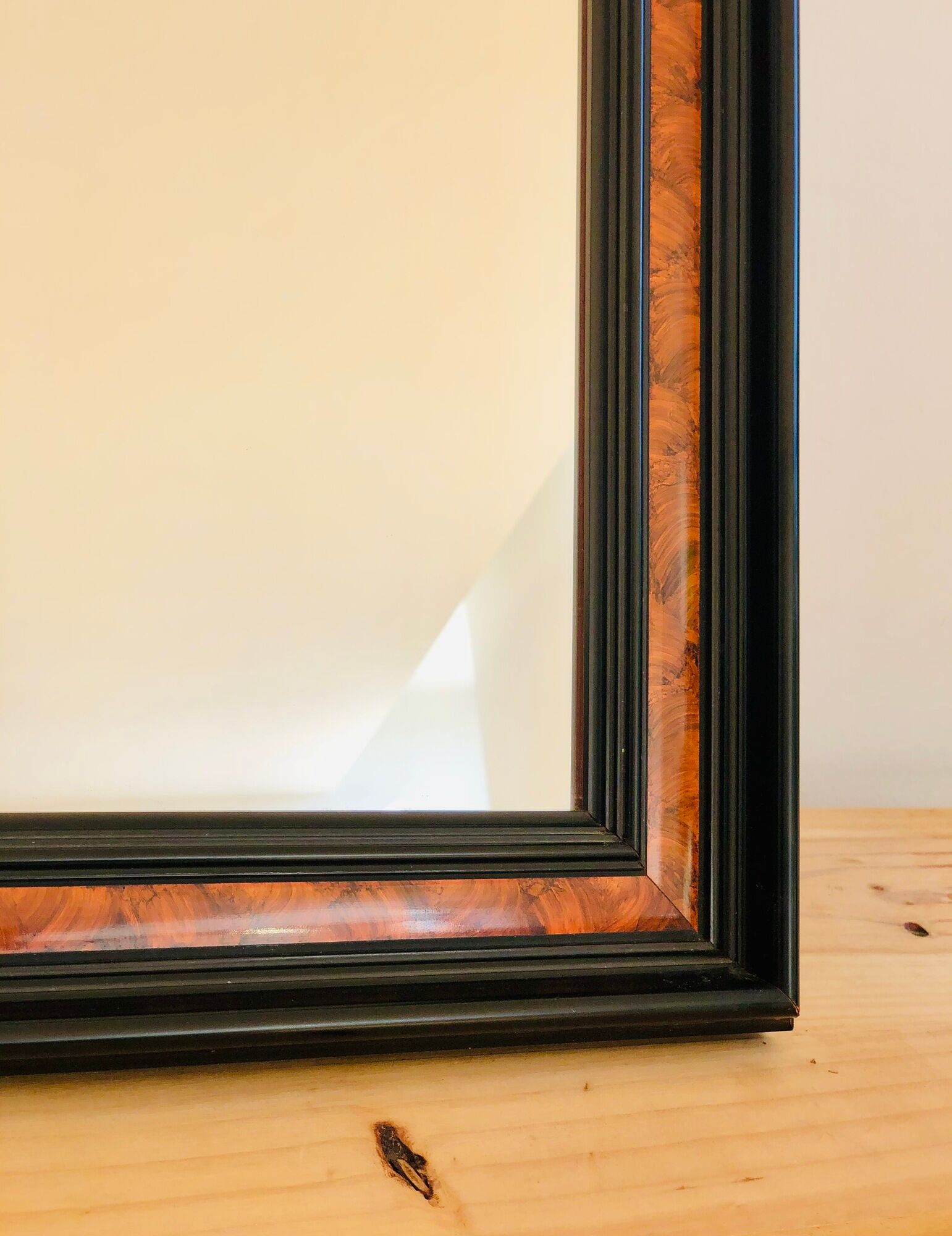 Old wall mirror 72 x 52 cm in black wood and faux mahogany