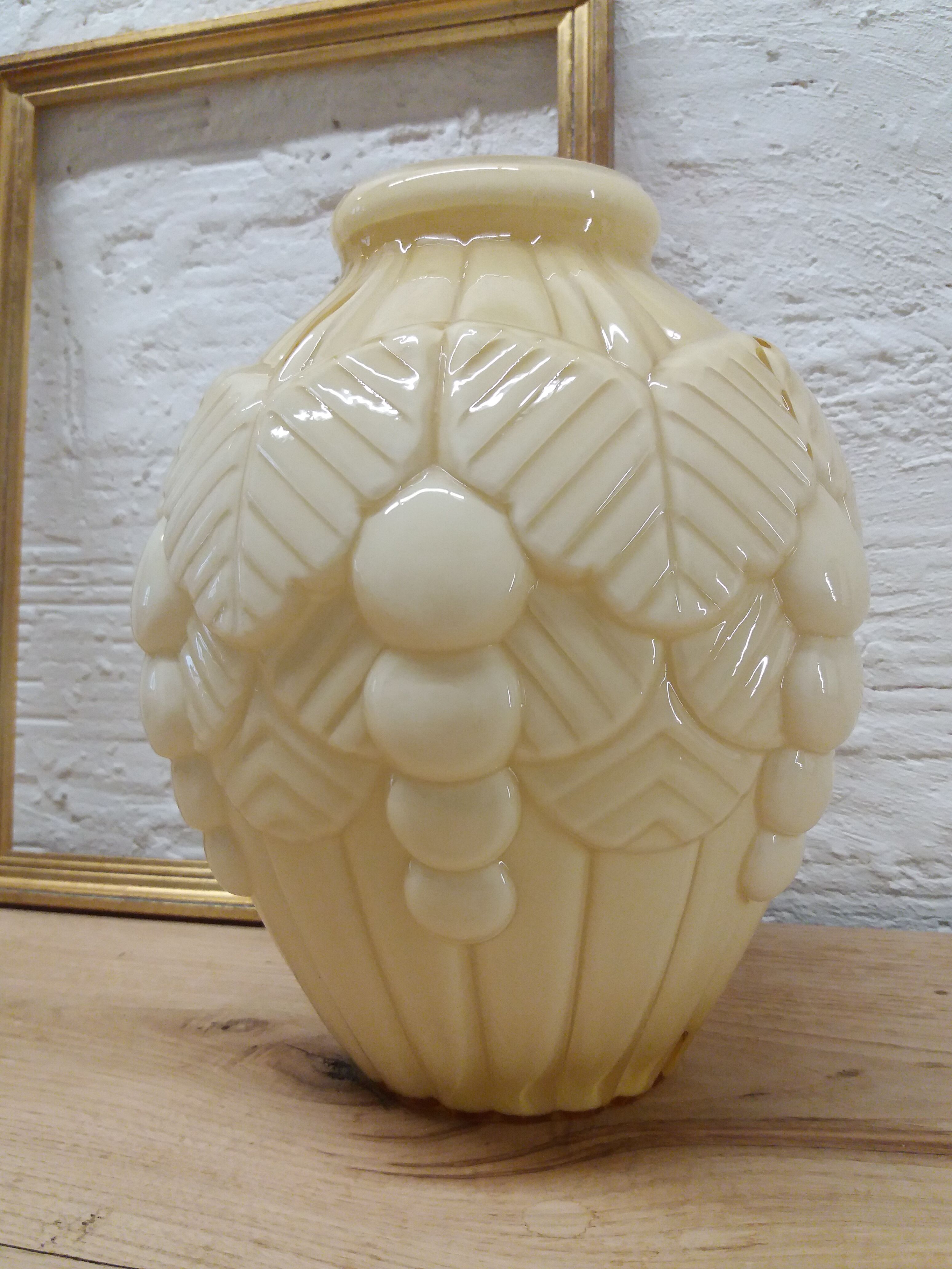 Opaline Art Deco Ivory Vase