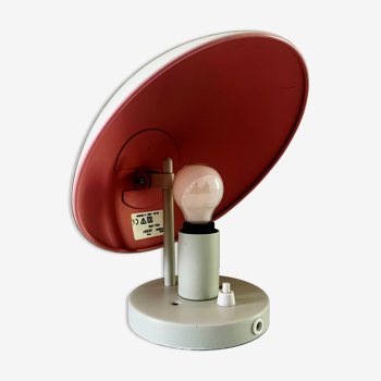 Lampe Poul Henningsen PH Hat produite par Louis Poulse, conçue en 1961