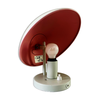 Lampe Poul Henningsen PH Hat produite par Louis Poulse, conçue en 1961