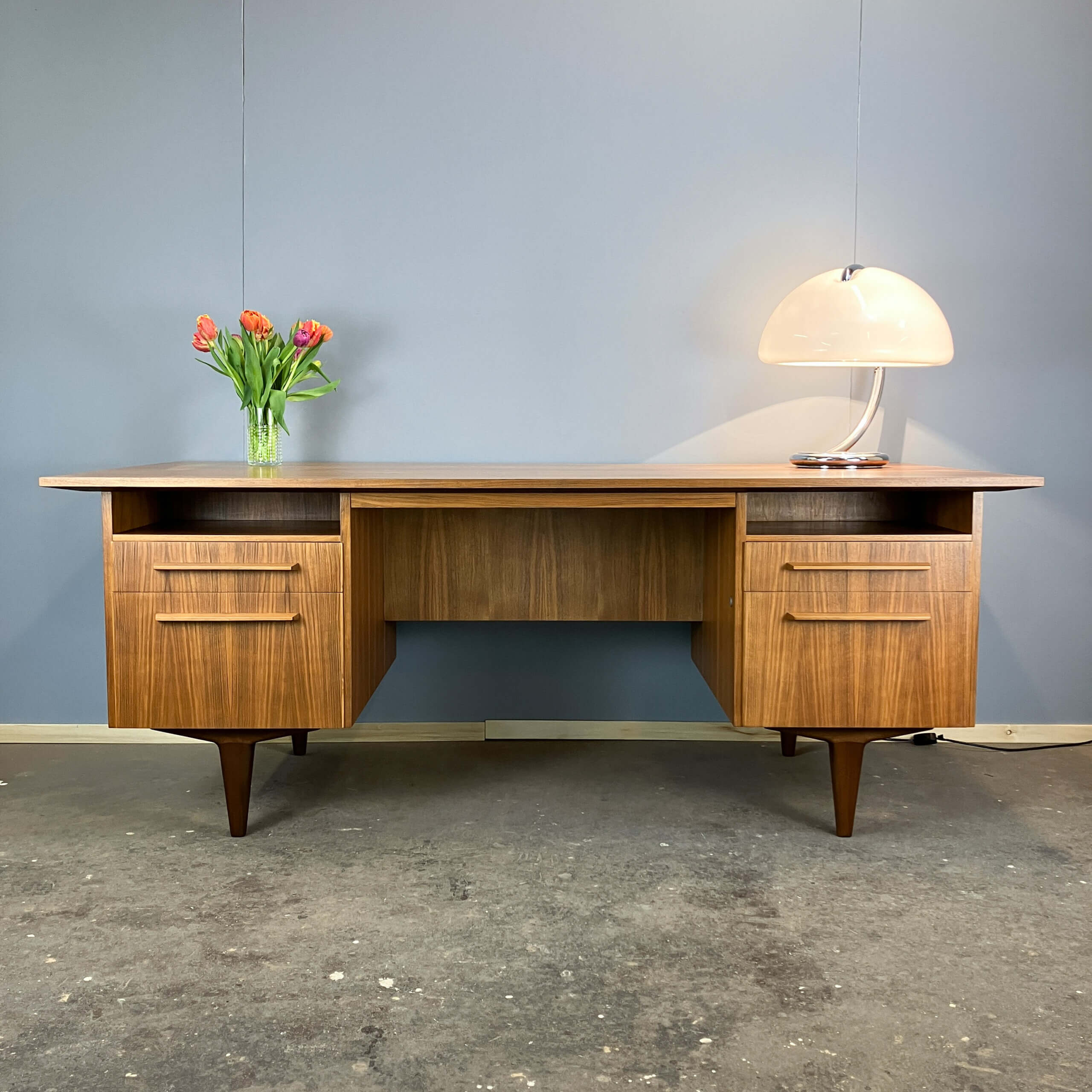 Bauhaus-style desk by WK Möbel, walnut, 1960s