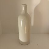 set of 17 decorative items