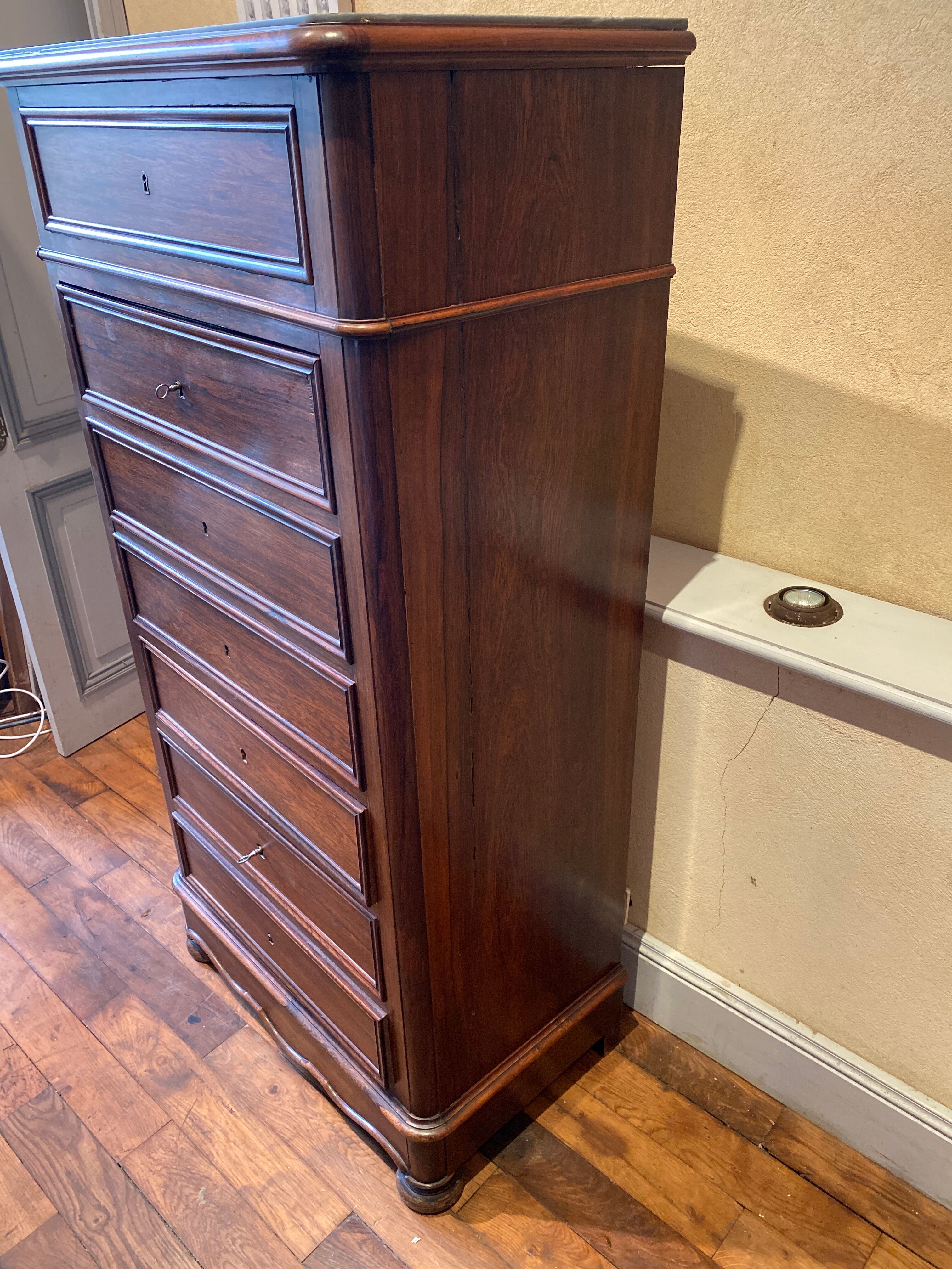 Secretary semainier in mahogany veneer