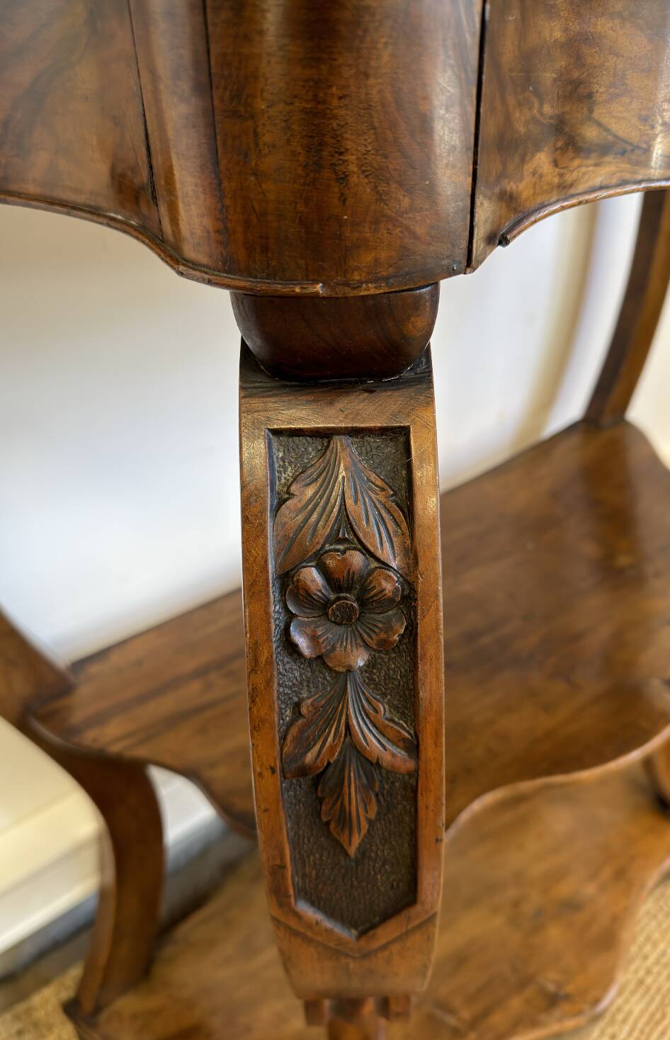 Napoleon III console in walnut and white marble