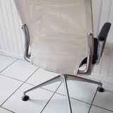 Chair chair meDA edition VITRA