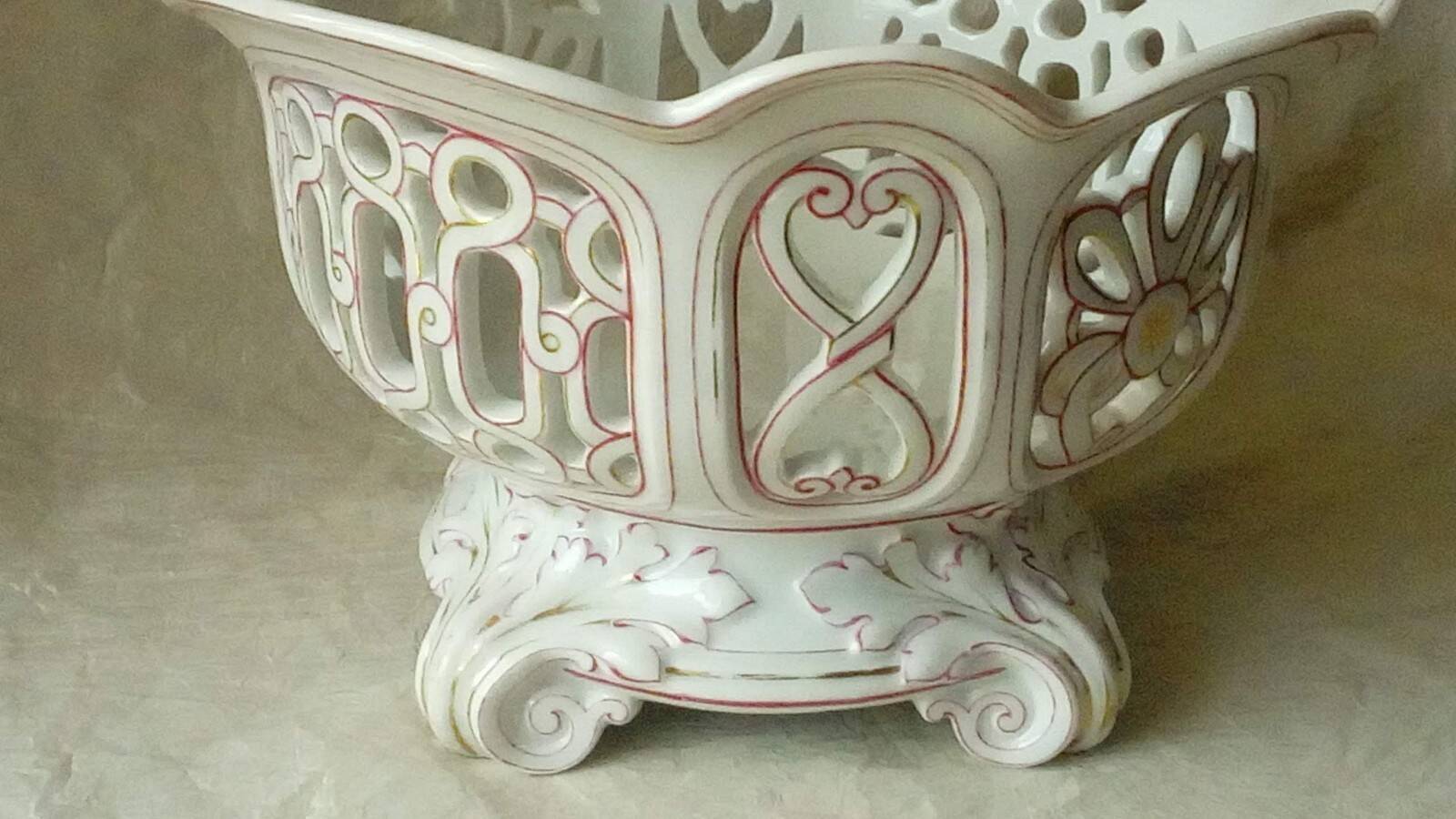Old paris openwork porcelain fruit bowl 19th century charles x period