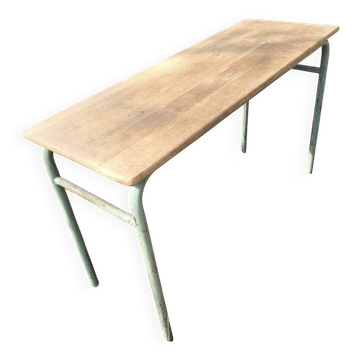 Table d'école