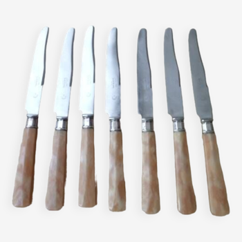 7 CR monogrammed cheese knives
