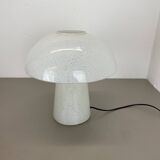 Grande lampe de table en verre ufo de 36 cm fabriquée par glashütte limburg, allemagne, années 1970
