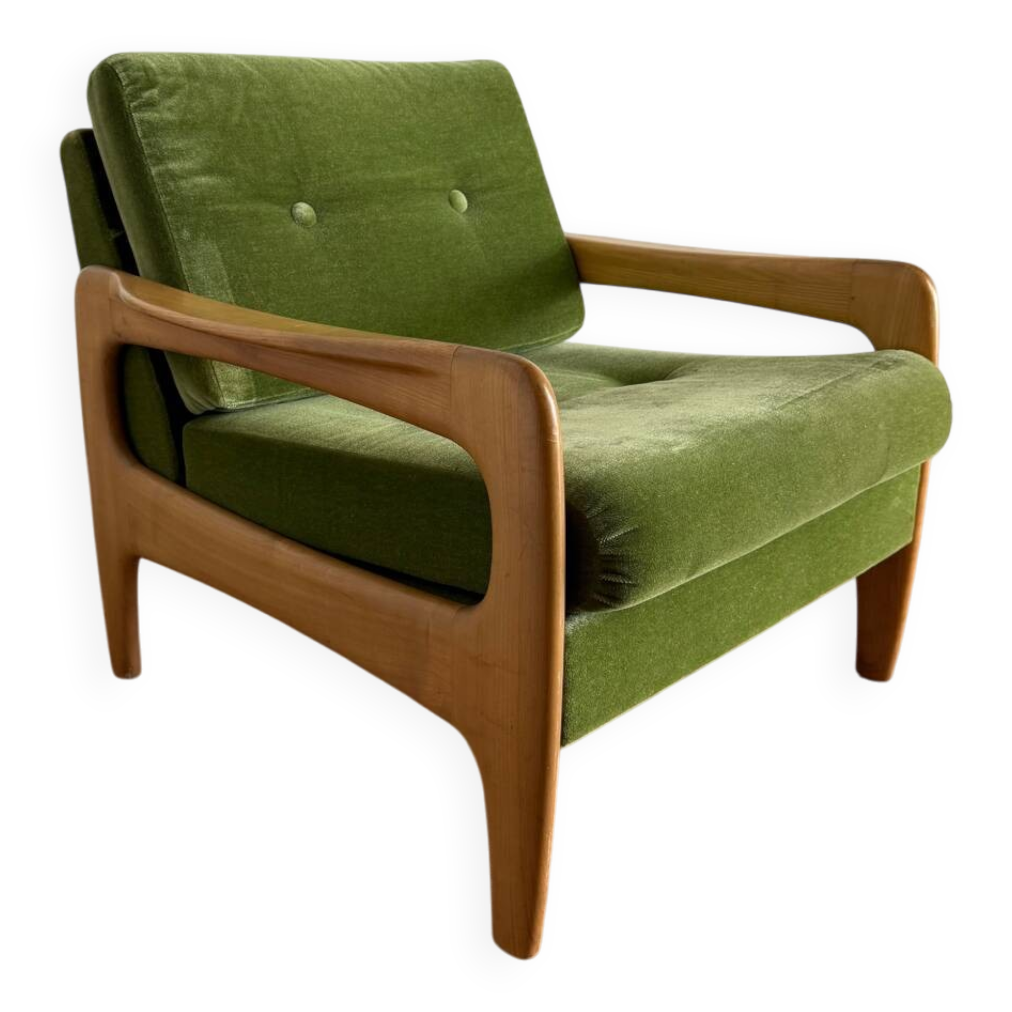 Vintage armchair with elegant Scandinavian design from the 1960s. Struct