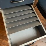 Indus desk and its chair