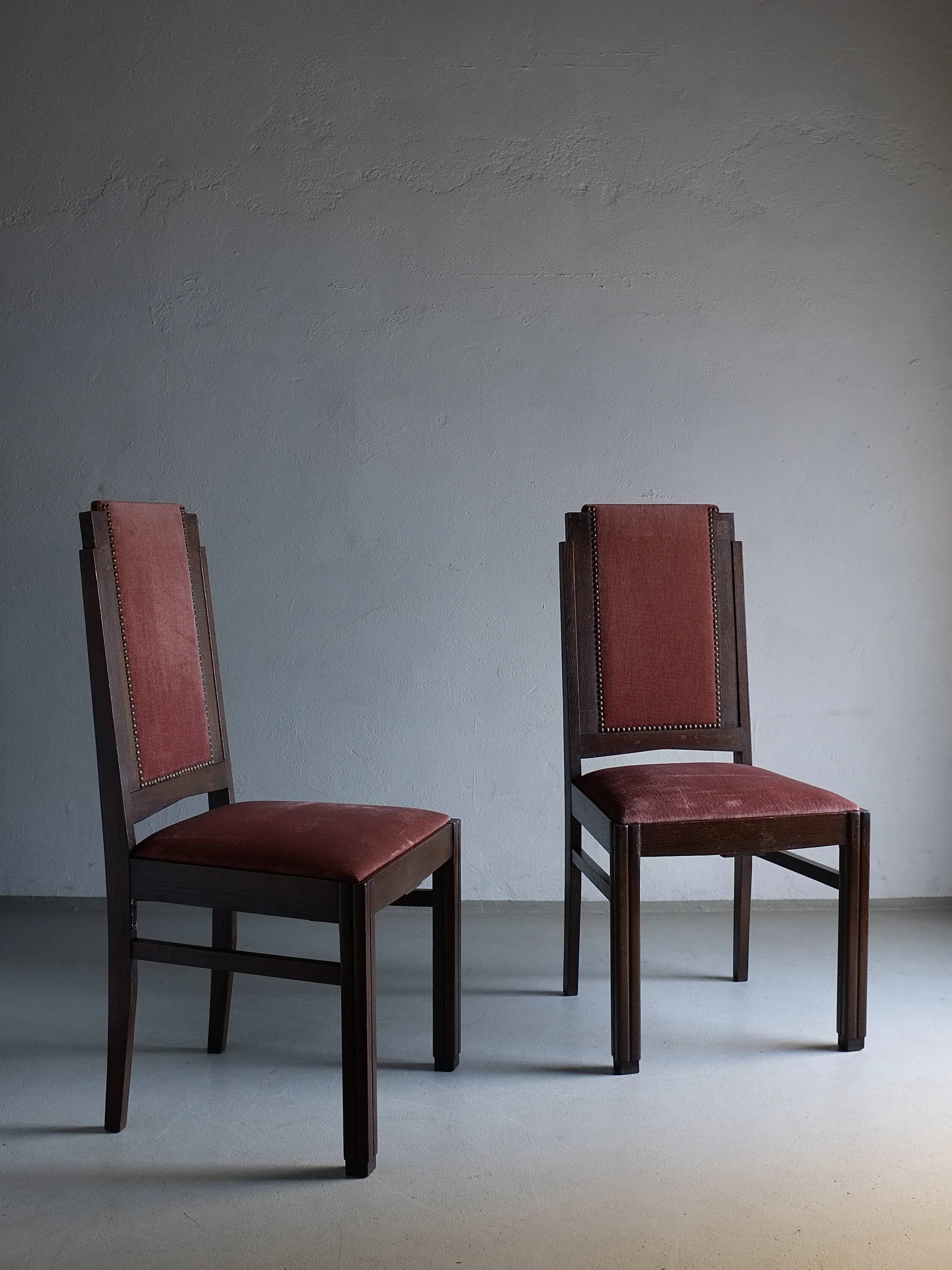 2 Amsterdam School oak chairs | Netherlands | 1920s