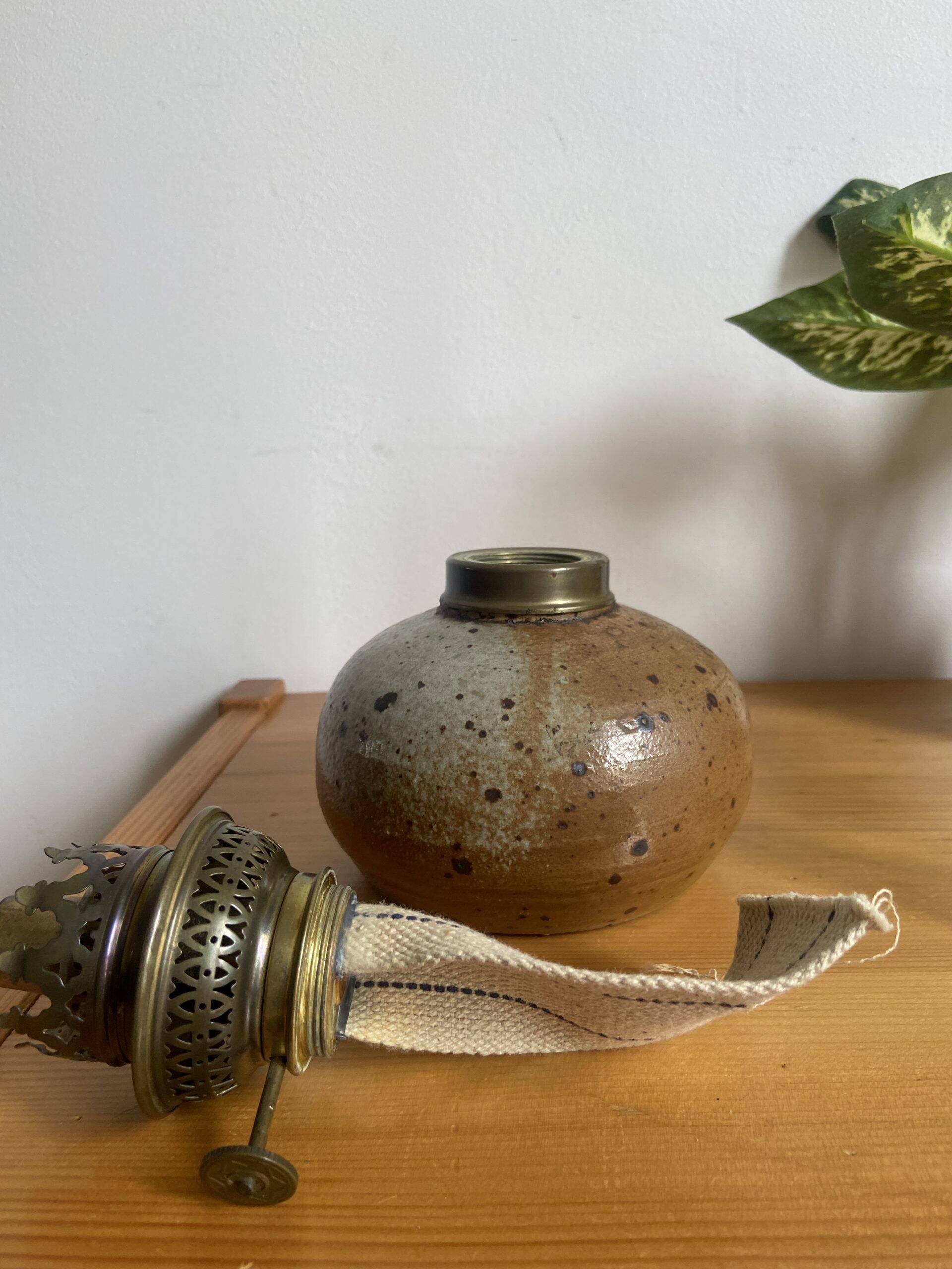 Stoneware oil lamp