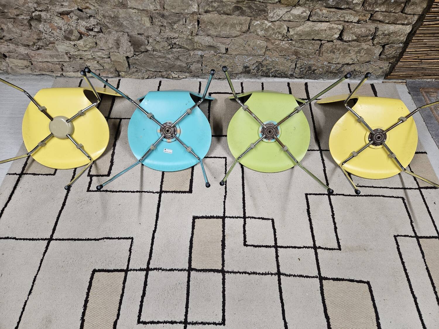 Set of 4 Serie 7 chairs by Arne Jacobsen, Fritz Hansen