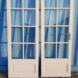 Lot of a double oak glass door