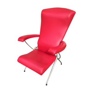 fauteuil  en skai rouge