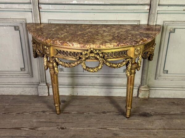 Console Louis XVI en bois sculpté et doré, marbre brocatelle du Jura, XVIIIème siècle
