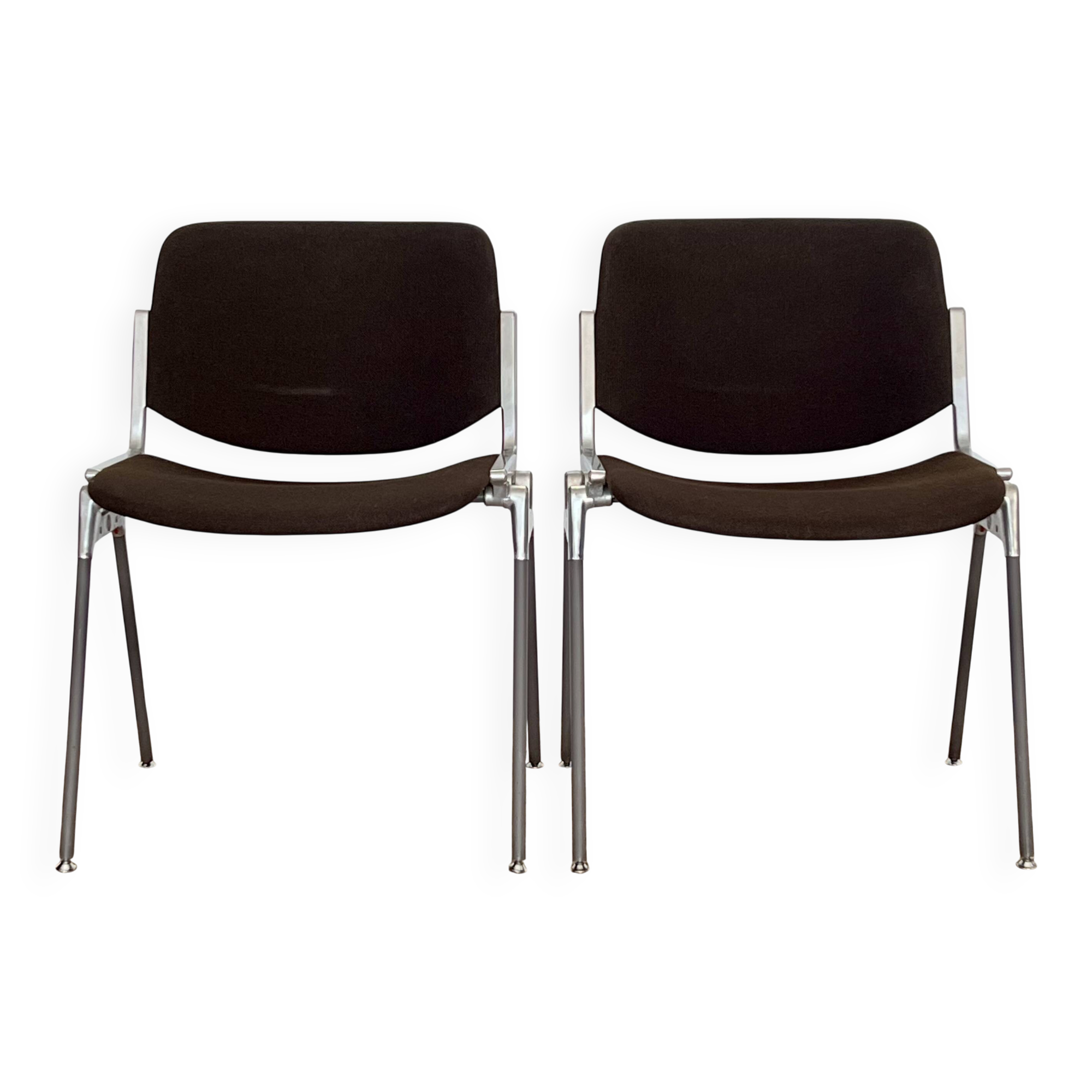 DSC 106 chairs by Giancarlo Piretti for Castelli, Italy, 1970s.