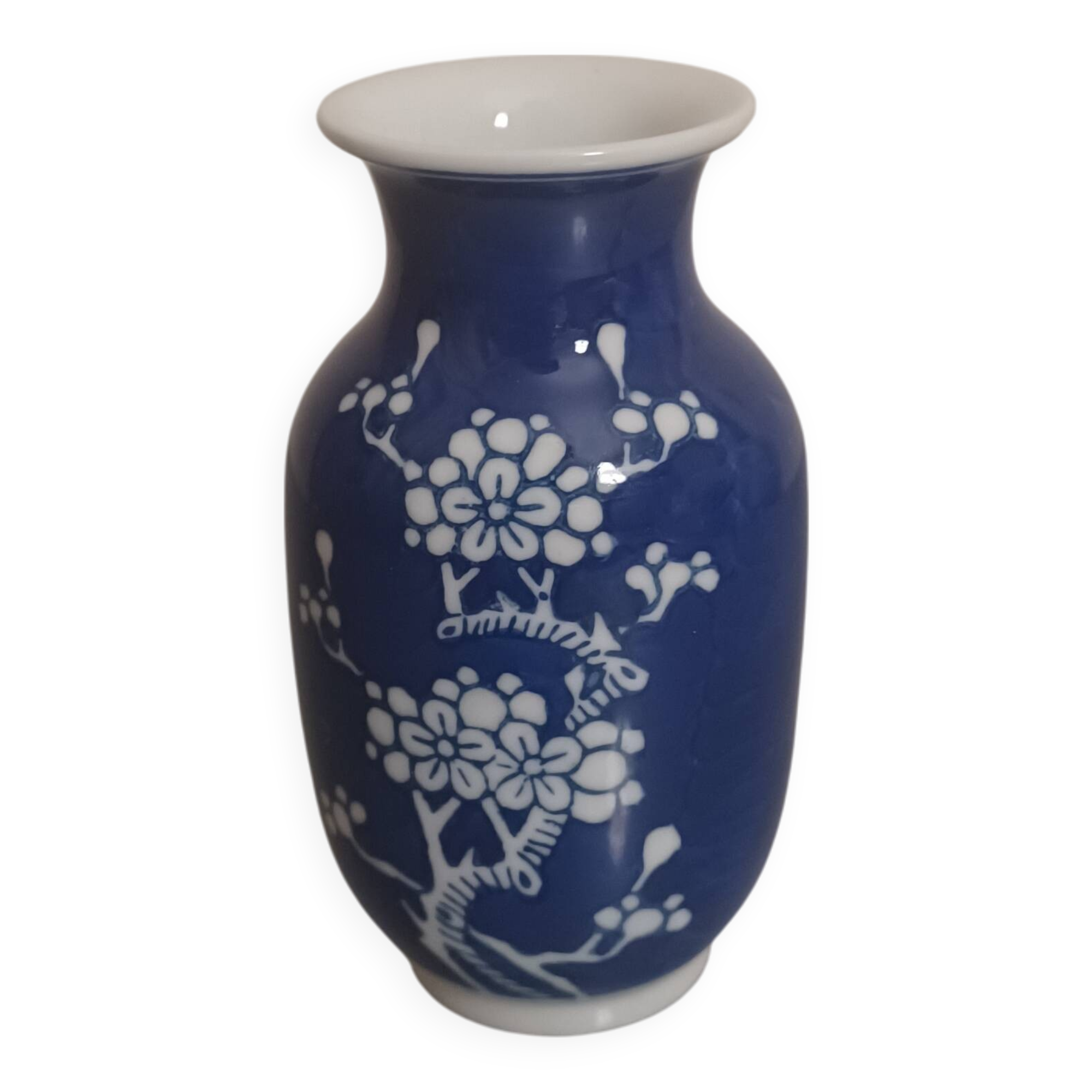 Small antique Chinese vase reproduction Chinese Qing Dynasty circa 1968