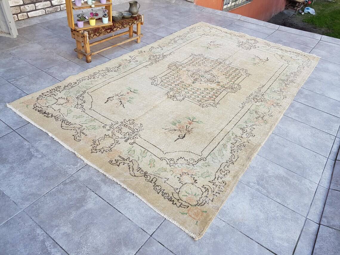 Beige Antique Oushak Area Rug sku v786