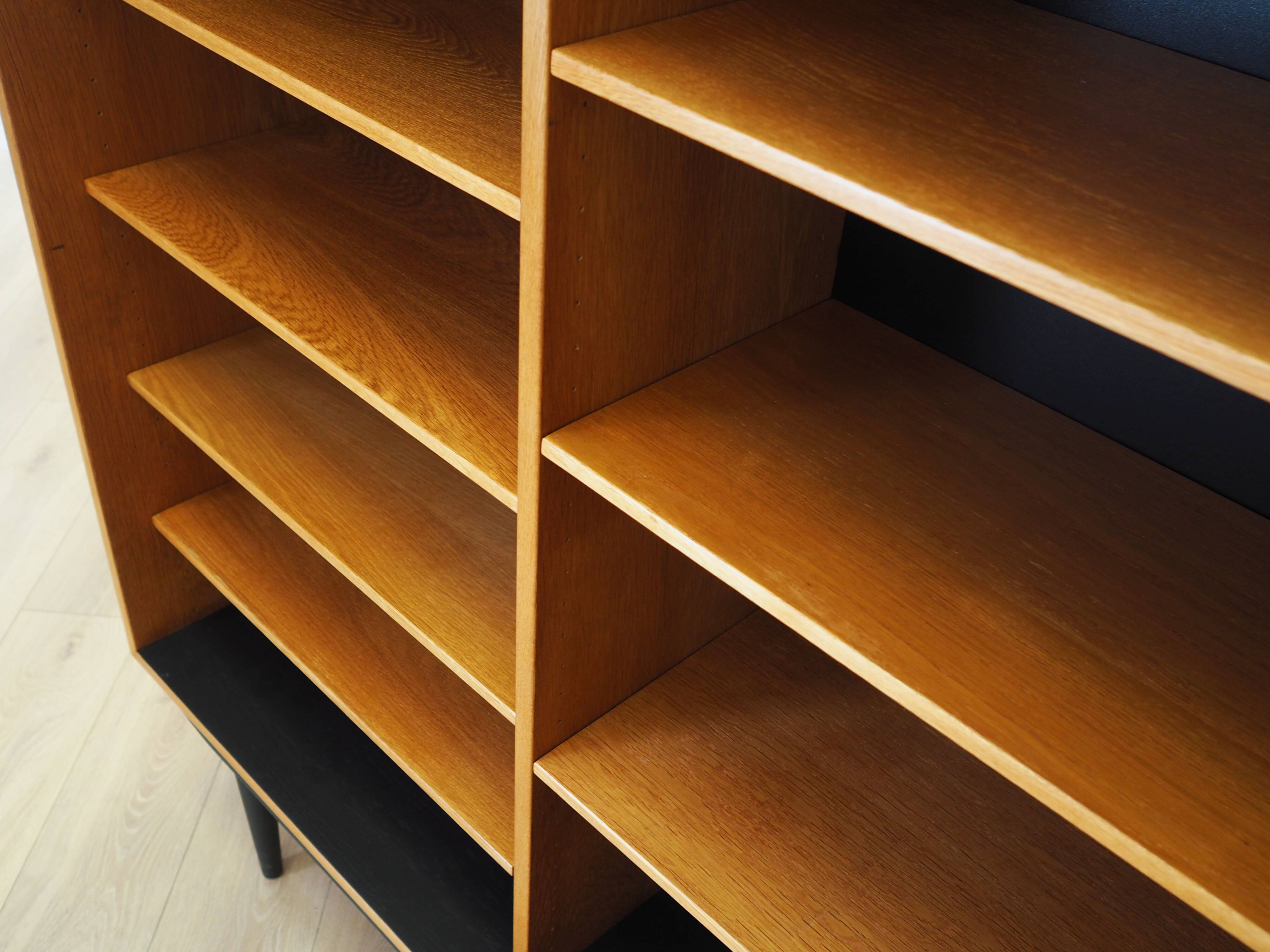 Ash bookcase, Scandinavian design, 1960s, designer: Børge Mogensen, manufac