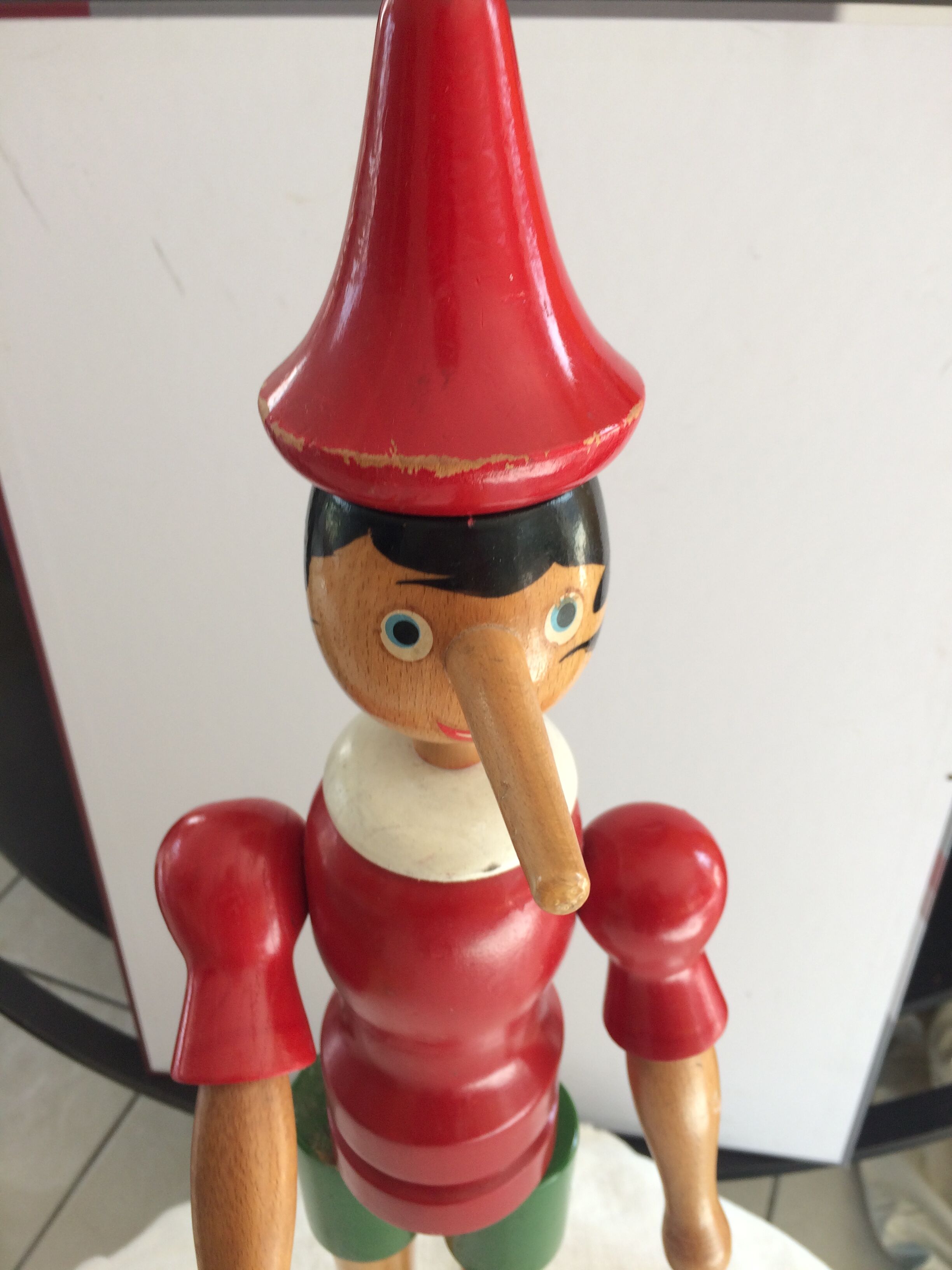 Pinocchio large red and green wooden articulated