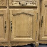 Oak buffet with marquetry