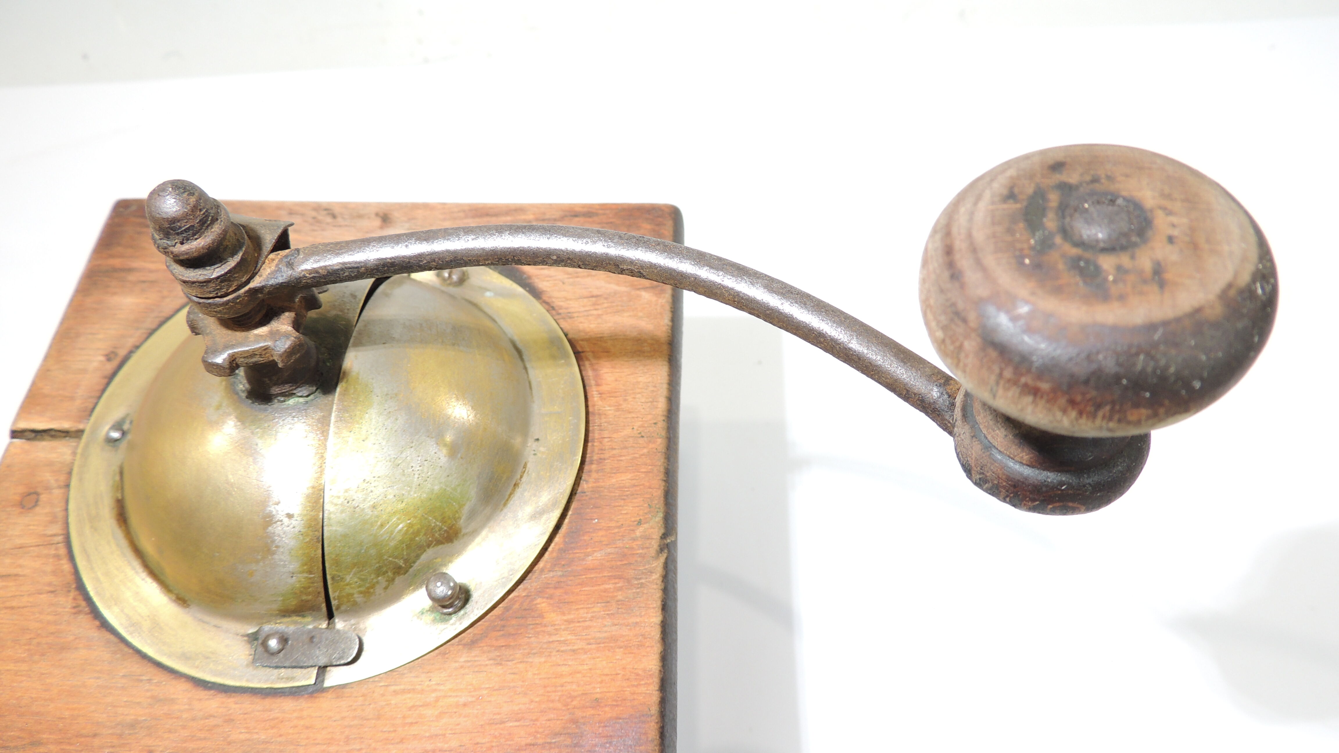 Wood/vintage coffee grinder